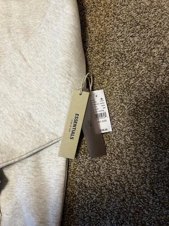 Essentials Light Gray Crewneck Sweatshirt with ESSENTIALS Logo - Picture 4 of 5